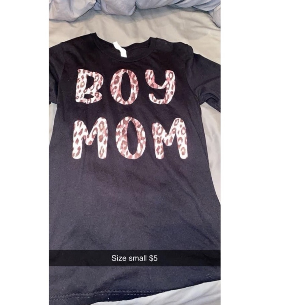 Size small Boy mom T-shirt